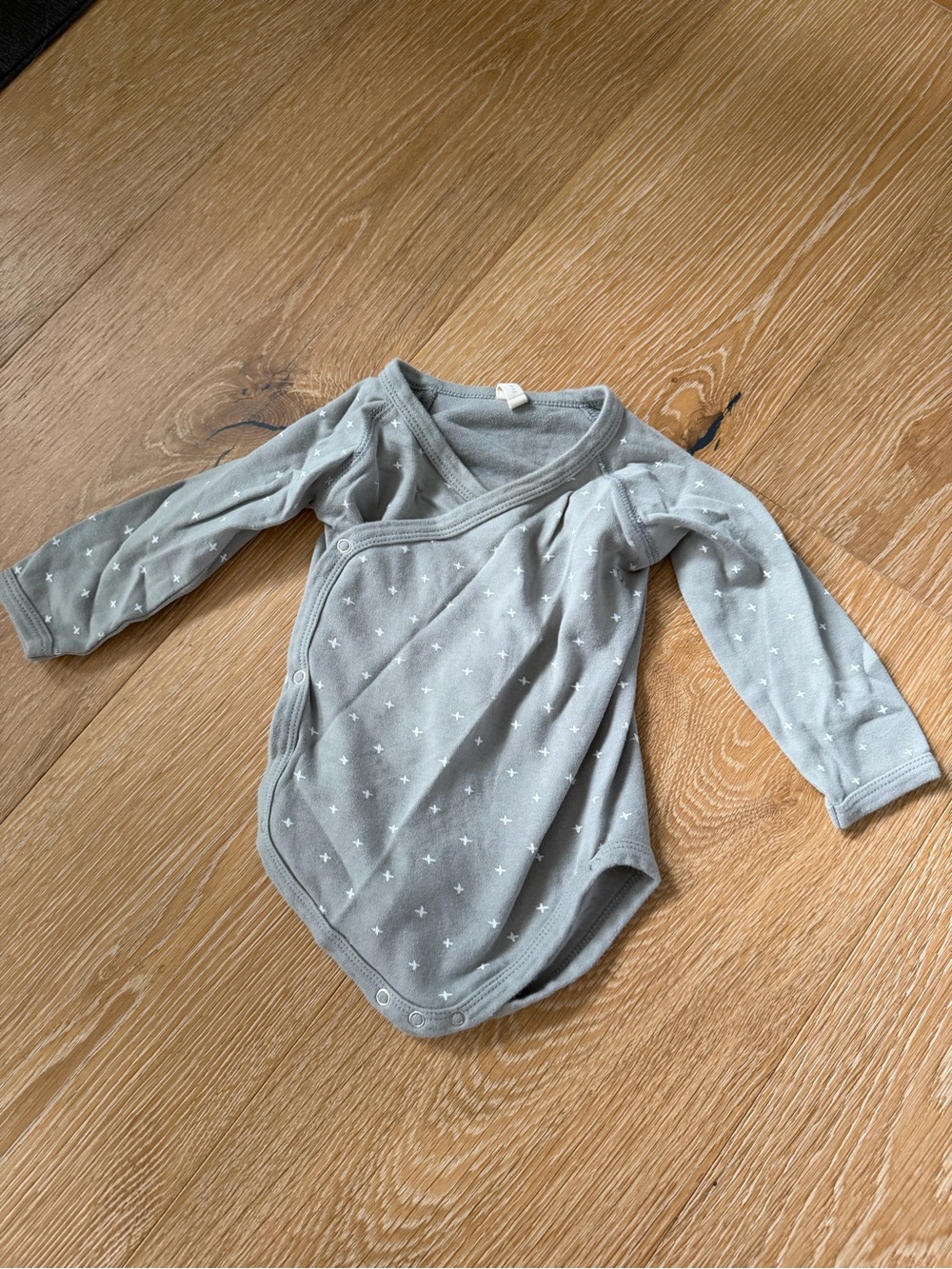 Quincy Mae • Kimono Wrap Bodysuit - Picture 2 of 6